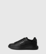 Ikon NFT kore sneakers