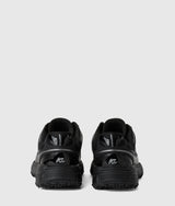Orion Trail low sneakers
