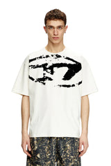 T-shirt with distressed flocked logo