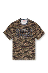 Camo T-shirt with camo logo