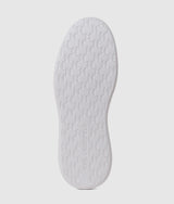Ikon NFT kore sneakers