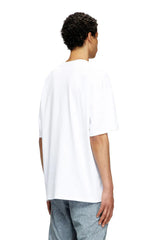 T-shirt with spray-effect print