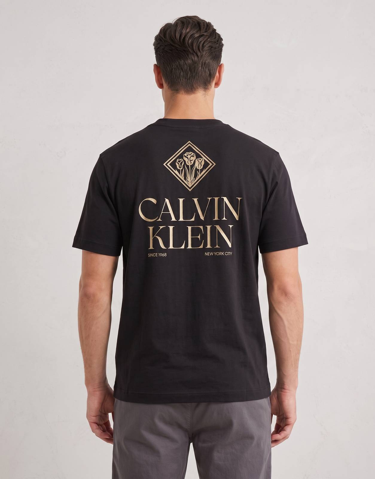 Calvin Klein 20s Roses Graphic Black T-Shirt