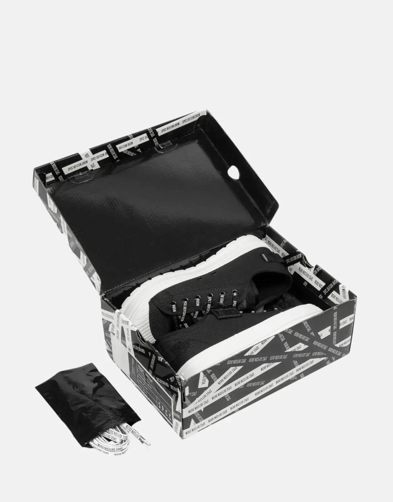 SPCC Surge Defcon Lo Black/White Sneakers